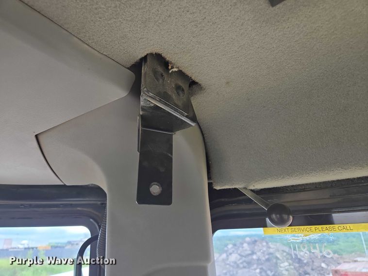 image for item EF1916 2011 Caterpillar D8T  dozer