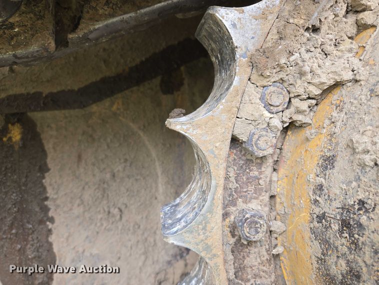 image for item EF1916 2011 Caterpillar D8T  dozer