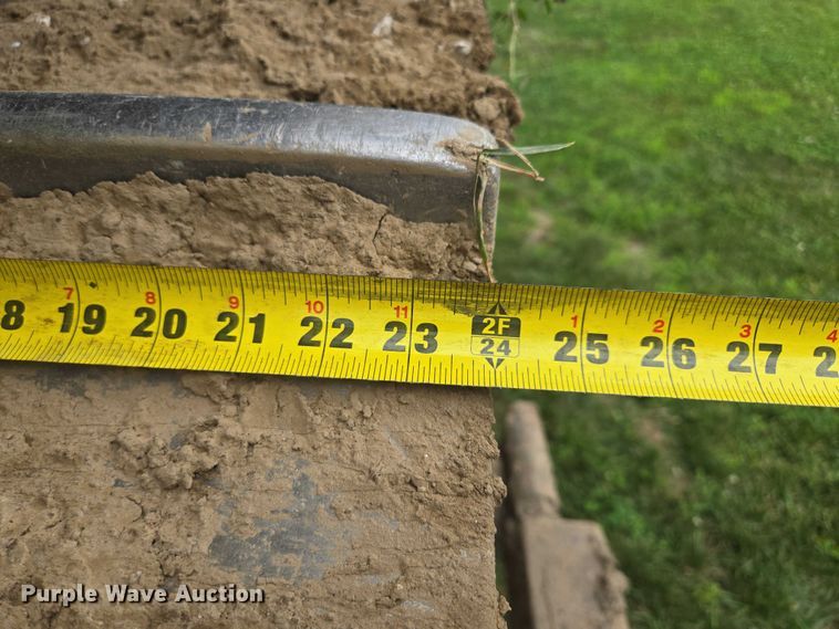 image for item EF1916 2011 Caterpillar D8T  dozer