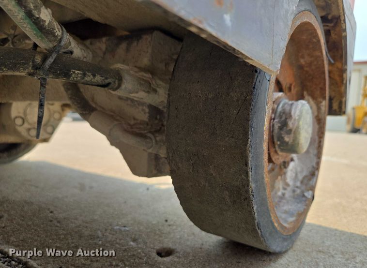 image for item EF1917 Husqvarna FS6600D concrete saw