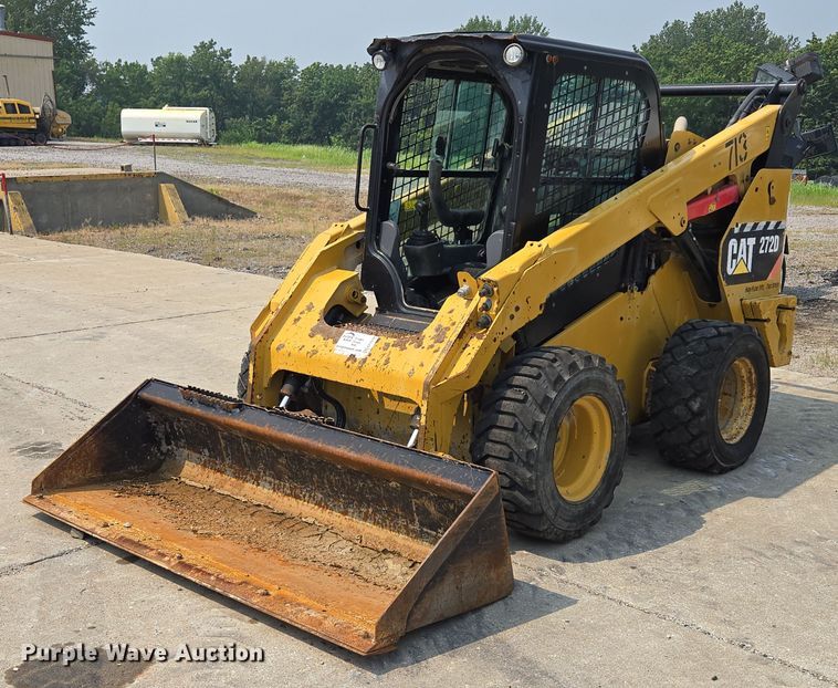 MINI CARGADOR SOBRE RUEDAS 2014 CATERPILLAR 272D