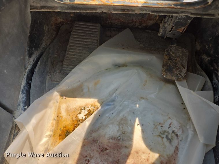 image for item EF1919 2014 Caterpillar 272D skid steer loader