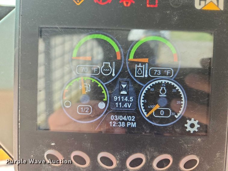 image for item EF1919 2014 Caterpillar 272D skid steer loader