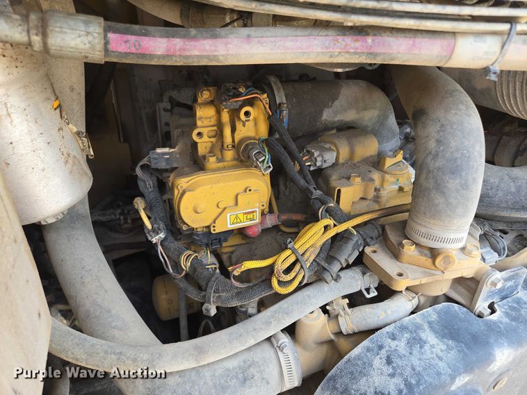 image for item EF1919 2014 Caterpillar 272D skid steer loader
