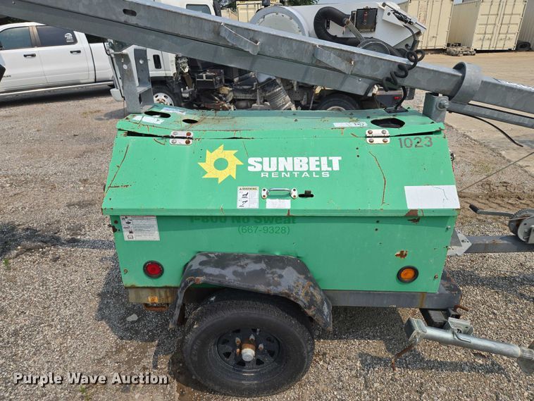 image for item EF1920 2014 Terex RL4 light plant