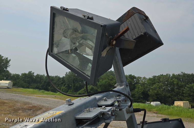 image for item EF1920 2014 Terex RL4 light plant