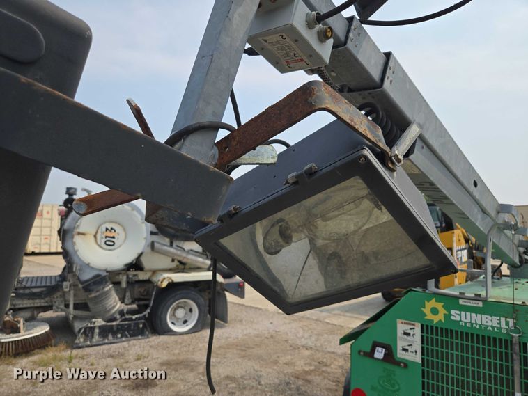 image for item EF1920 2014 Terex RL4 light plant