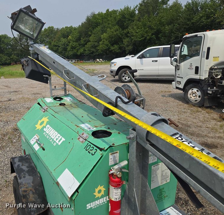 image for item EF1920 2014 Terex RL4 light plant