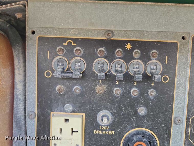 image for item EF1920 2014 Terex RL4 light plant