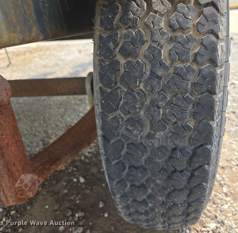 image for item EF1920 2014 Terex RL4 light plant