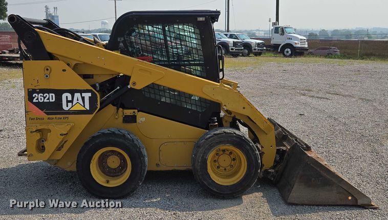 MINI CARGADOR SOBRE RUEDAS 2015 CATERPILLAR 262D