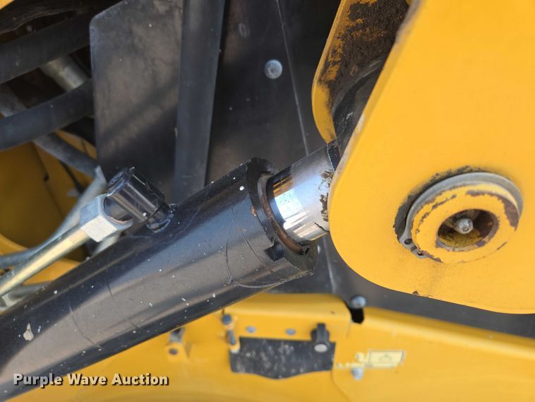 image for item EF1921 2015 Caterpillar 262D skid steer loader