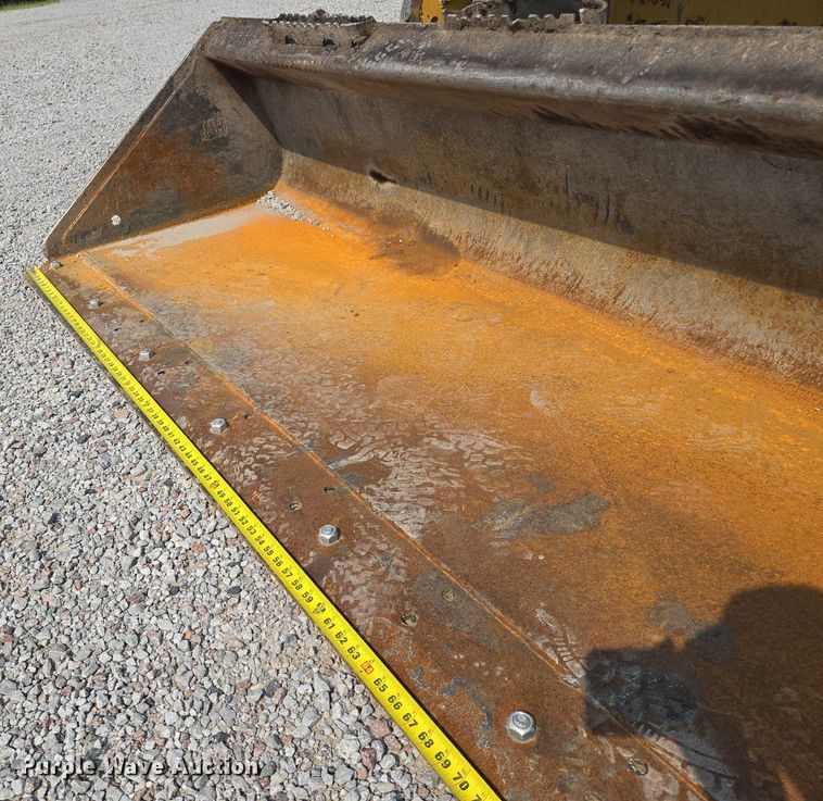 image for item EF1921 2015 Caterpillar 262D skid steer loader