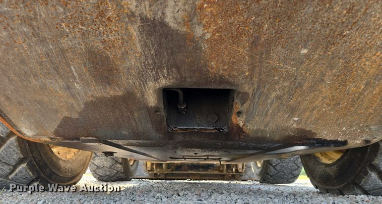 image for item EF1921 2015 Caterpillar 262D skid steer loader