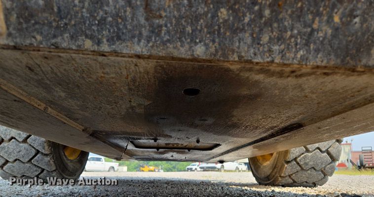 image for item EF1921 2015 Caterpillar 262D skid steer loader