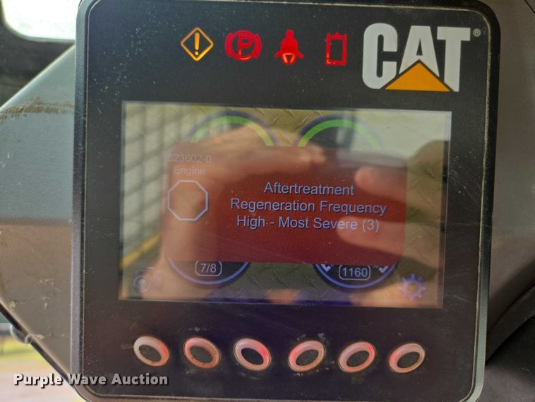 image for item EF1921 2015 Caterpillar 262D skid steer loader