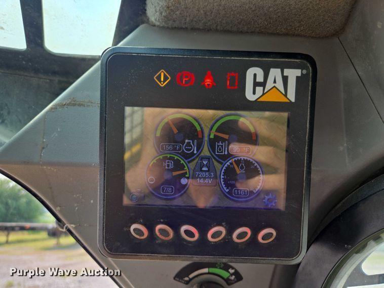 image for item EF1921 2015 Caterpillar 262D skid steer loader