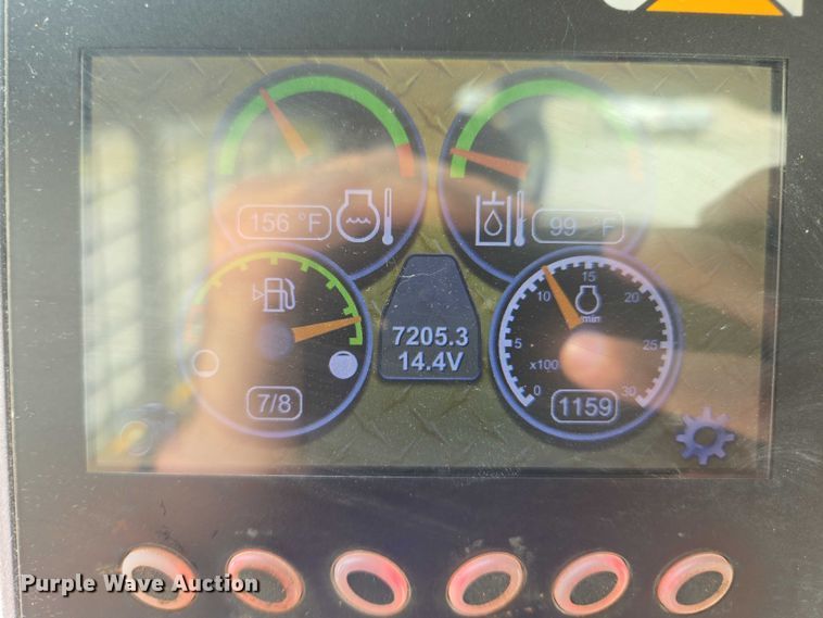 image for item EF1921 2015 Caterpillar 262D skid steer loader