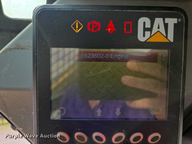 image for item EF1921 2015 Caterpillar 262D skid steer loader