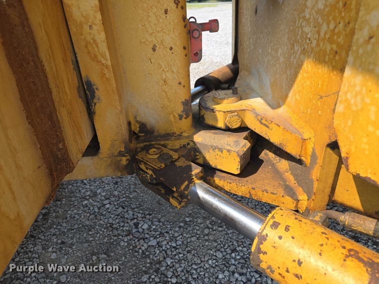 image for item EF1930 2002 Caterpillar CB-534C double drum vibratory roller