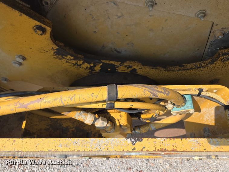 image for item EF1930 2002 Caterpillar CB-534C double drum vibratory roller