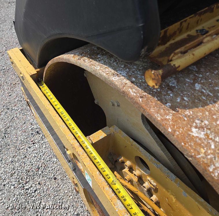 image for item EF1930 2002 Caterpillar CB-534C double drum vibratory roller