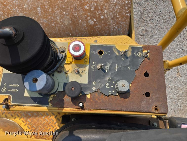 image for item EF1930 2002 Caterpillar CB-534C double drum vibratory roller