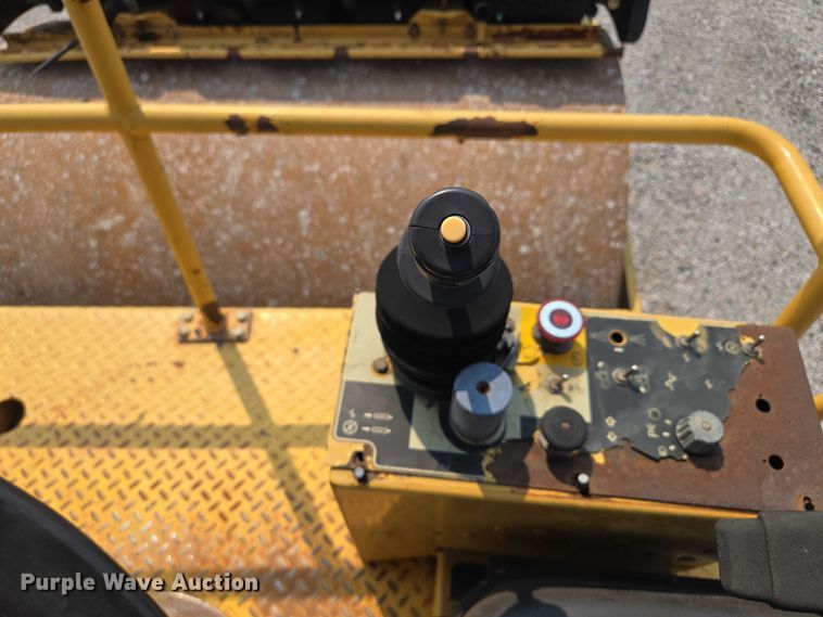 image for item EF1930 2002 Caterpillar CB-534C double drum vibratory roller