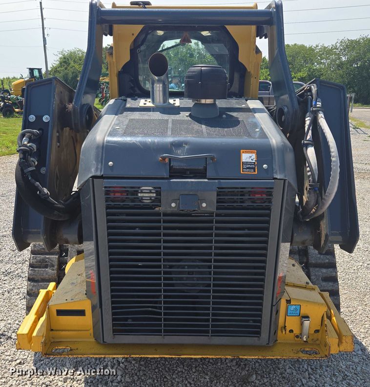 image for item EF1943 2022 John Deere 333G  tracked skid steer loader