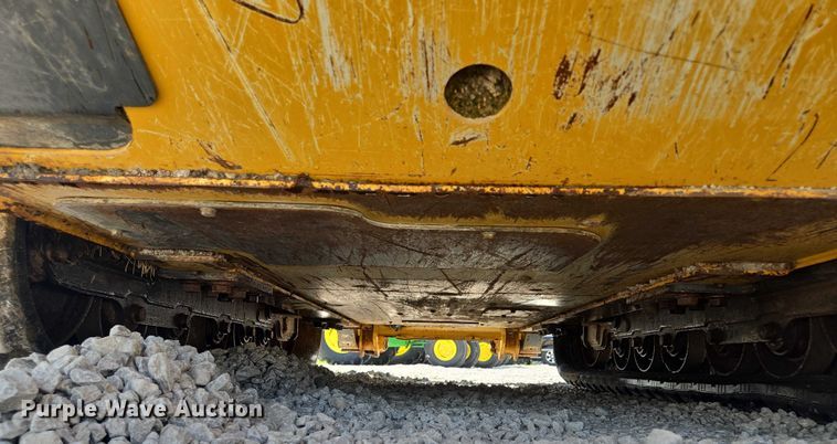 image for item EF1943 2022 John Deere 333G  tracked skid steer loader