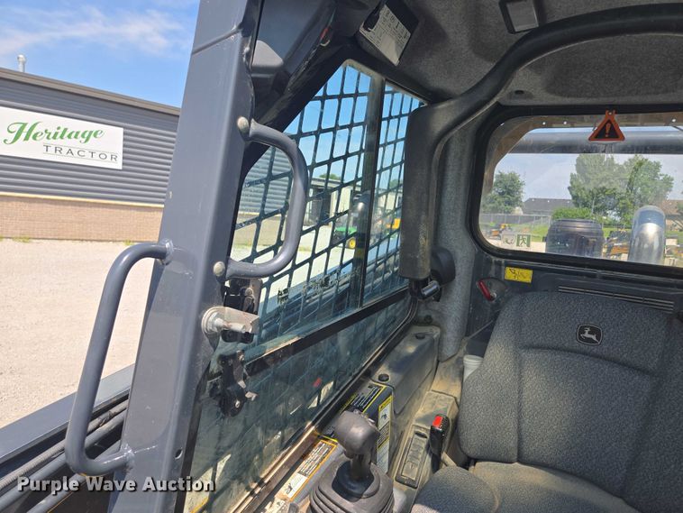 image for item EF1943 2022 John Deere 333G  tracked skid steer loader