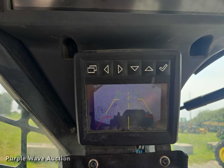 image for item EF1943 2022 John Deere 333G  tracked skid steer loader