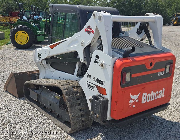 image for item EF1944 2020 Bobcat T595 tracked skid steer loader