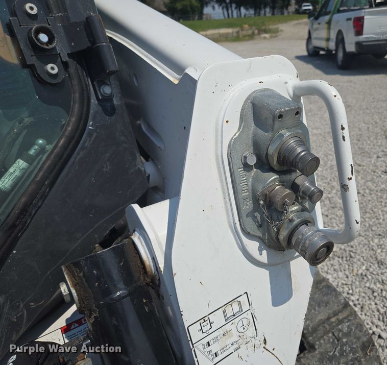 image for item EF1944 2020 Bobcat T595 tracked skid steer loader
