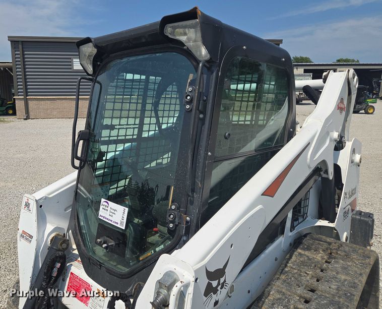 image for item EF1944 2020 Bobcat T595 tracked skid steer loader