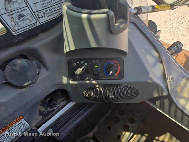 image for item EF1944 2020 Bobcat T595 tracked skid steer loader