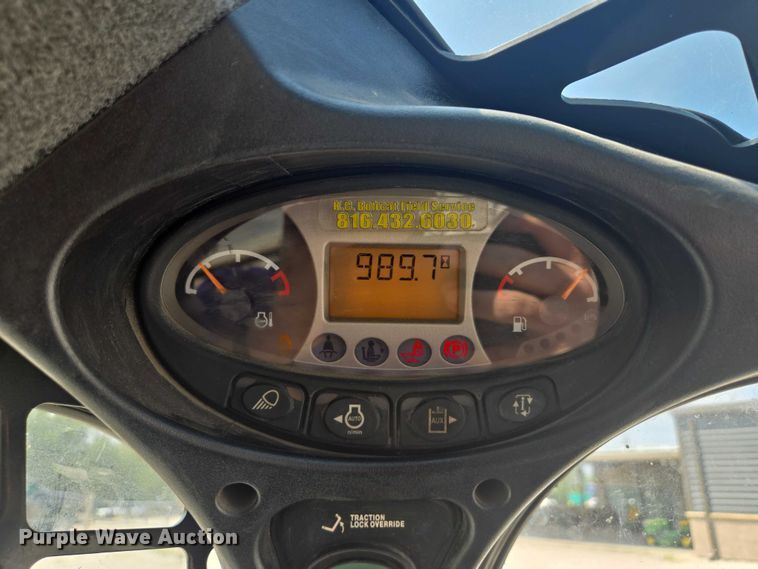 image for item EF1944 2020 Bobcat T595 tracked skid steer loader