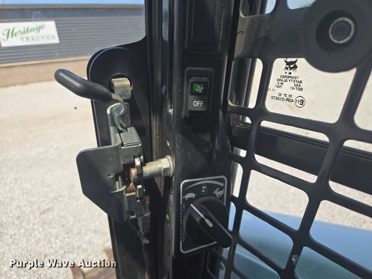 image for item EF1944 2020 Bobcat T595 tracked skid steer loader