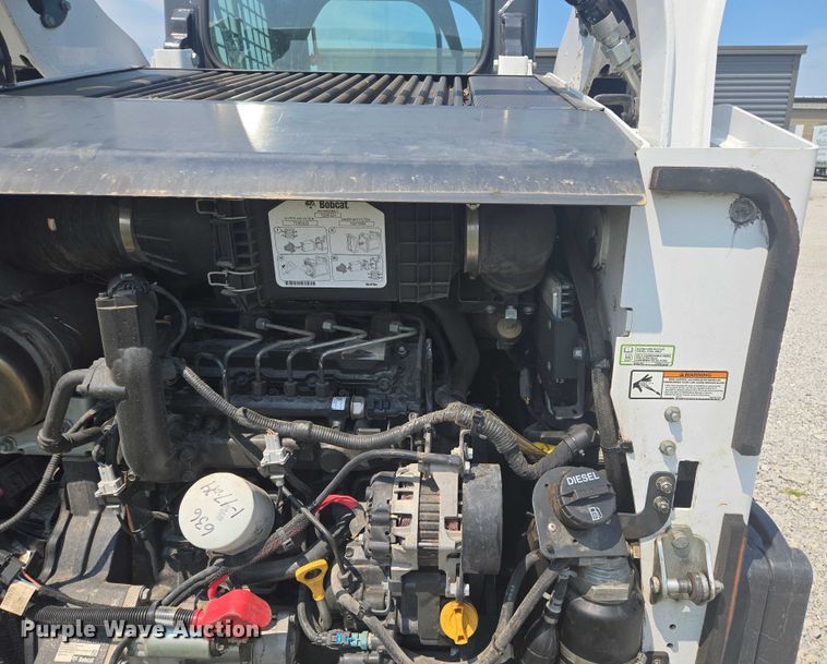 image for item EF1944 2020 Bobcat T595 tracked skid steer loader