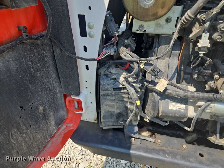 image for item EF1944 2020 Bobcat T595 tracked skid steer loader