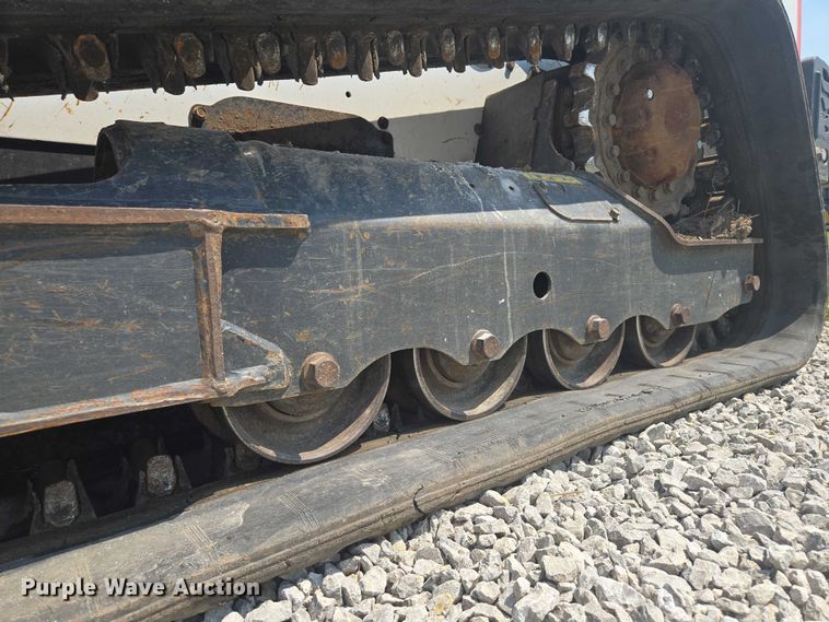 image for item EF1944 2020 Bobcat T595 tracked skid steer loader