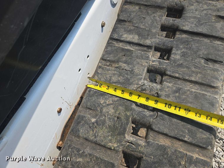 image for item EF1944 2020 Bobcat T595 tracked skid steer loader