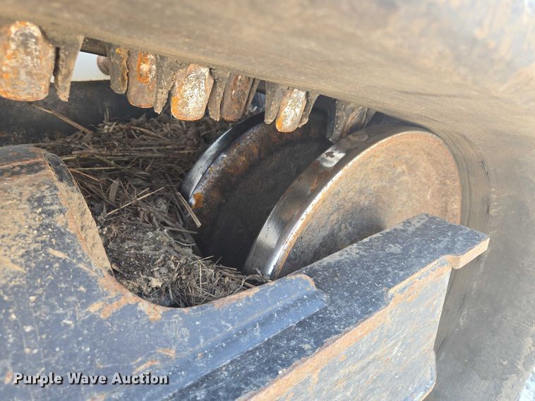 image for item EF1944 2020 Bobcat T595 tracked skid steer loader