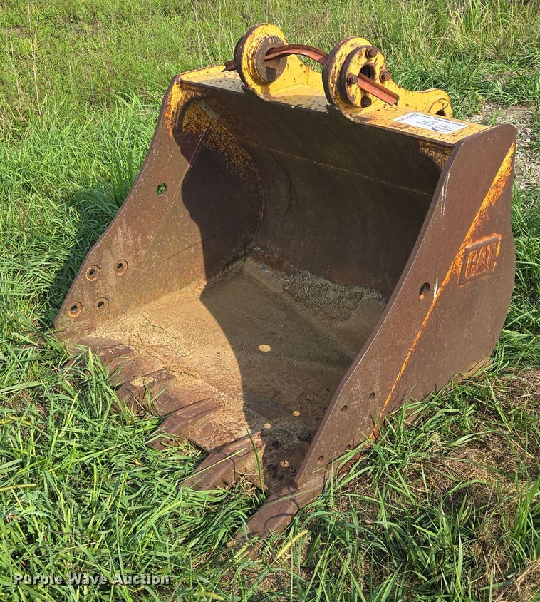 image for item EF1962 Caterpillar 50