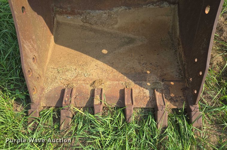 image for item EF1962 Caterpillar 50