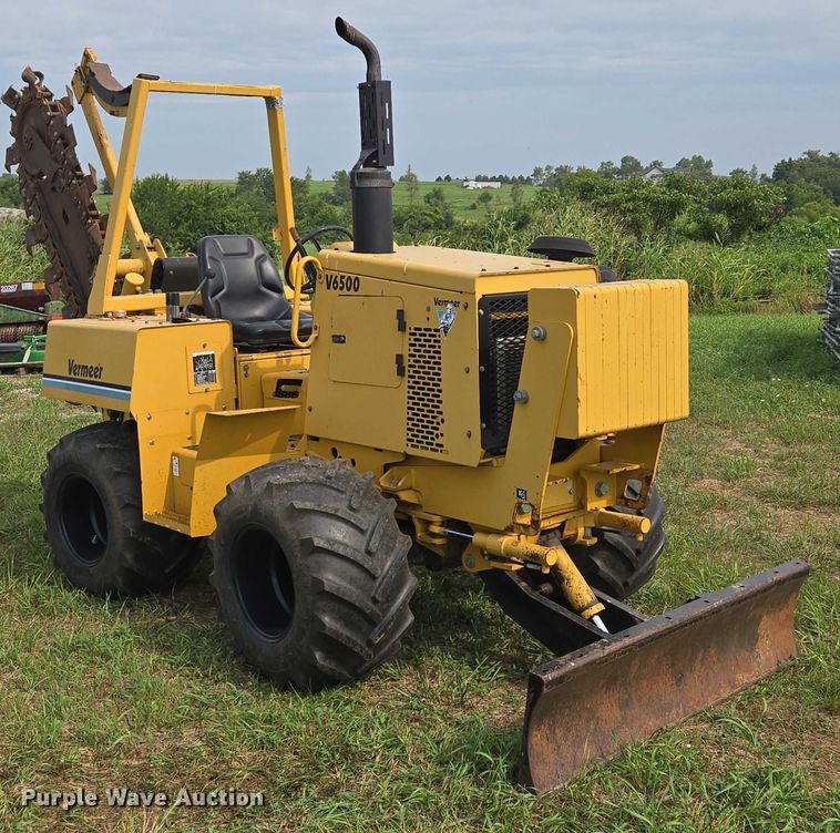 image for item EF1965 Vermeer V6500 trencher