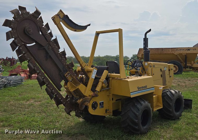 image for item EF1965 Vermeer V6500 trencher