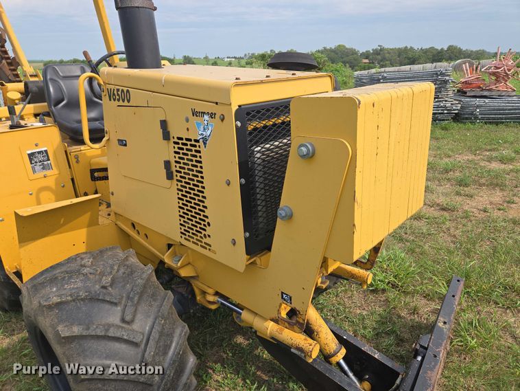 image for item EF1965 Vermeer V6500 trencher