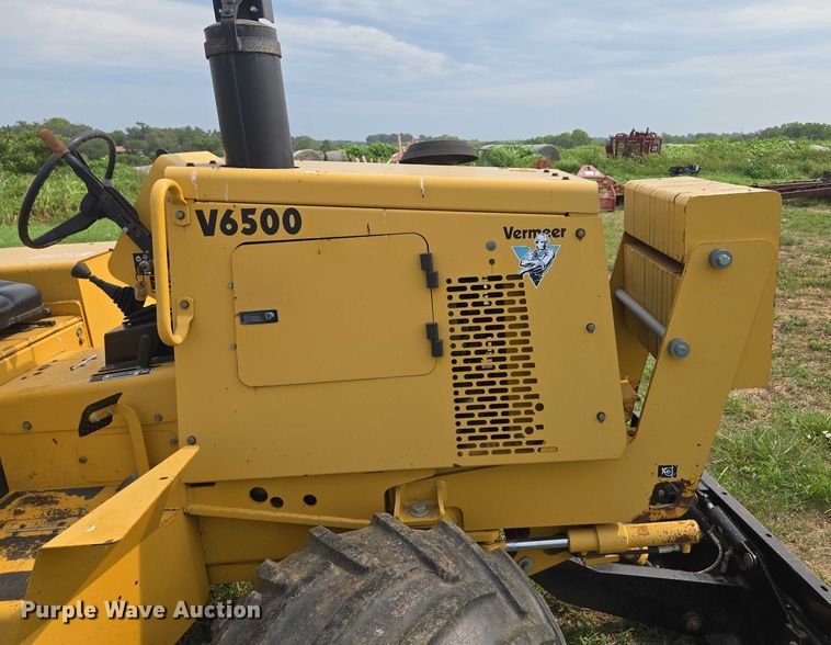 image for item EF1965 Vermeer V6500 trencher