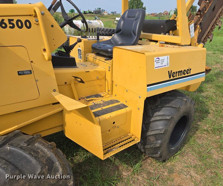 image for item EF1965 Vermeer V6500 trencher